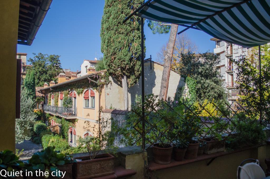 Quiet In The Florencia